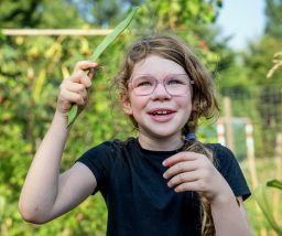 Pedagogisch medewerker met groene vingers